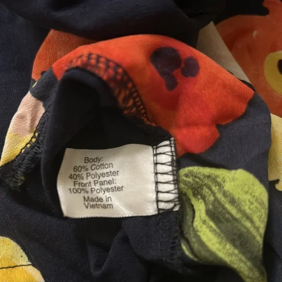 Lane Bryant cottage core long sleeve top size 22 blue red pink green flo… - Picture 7 of 7